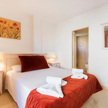 Rentandhomes Penthouse Elviria Golf *