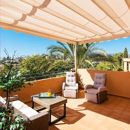 Rentandhomes Penthouse Elviria Golf * Marbella