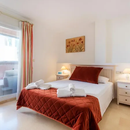 Rentandhomes Penthouse Elviria Golf アパート *