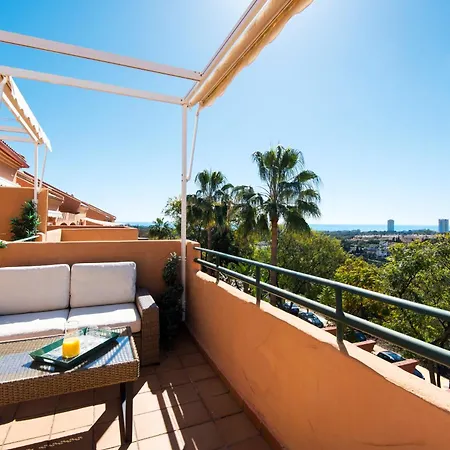 Lägenhet Rentandhomes Penthouse Elviria Golf Marbella