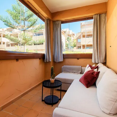 Rentandhomes Penthouse Elviria Golf * Marbella