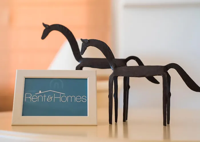 アパート Rentandhomes Penthouse Elviria Golf マルベーリャ