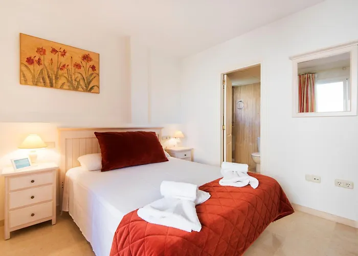 Rentandhomes Penthouse Elviria Golf *
