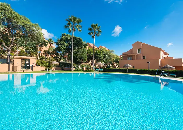 Rentandhomes Penthouse Elviria Golf *