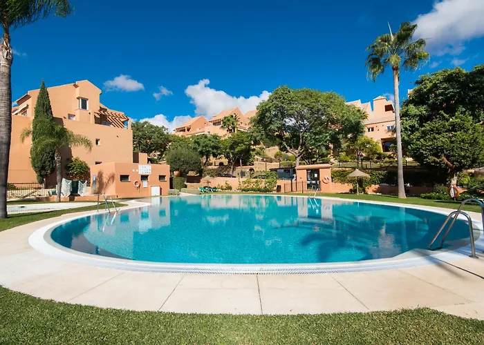 Rentandhomes Penthouse Elviria Golf アパート *