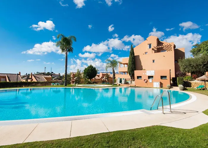 شقة Rentandhomes Penthouse Elviria Golf *