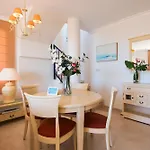 דירה Rentandhomes Penthouse Elviria Golf מארבלה