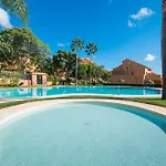 Rentandhomes Penthouse Elviria Golf דירה