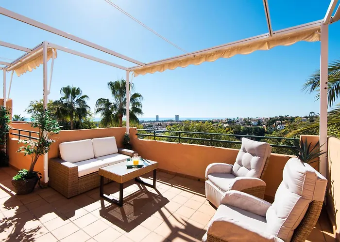 Rentandhomes Penthouse Elviria Golf *